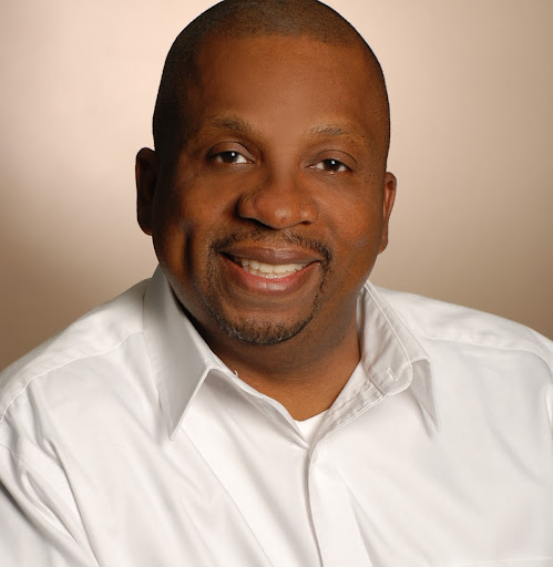 Ronald Hendrix Photo 13