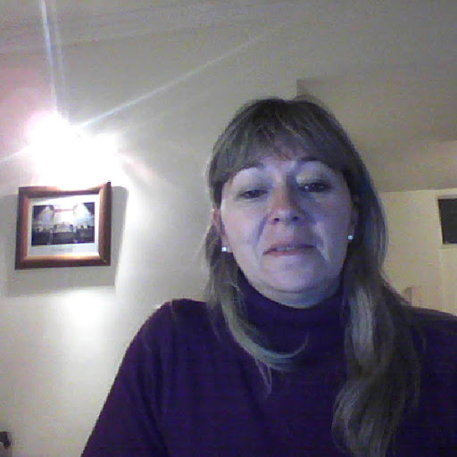 Elizabeth Ingram Photo 14