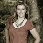 Jennifer Redmond Photo 22
