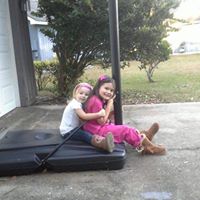 Julie Mobley Photo 14