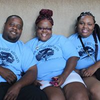 Cassandra Clark Photo 33