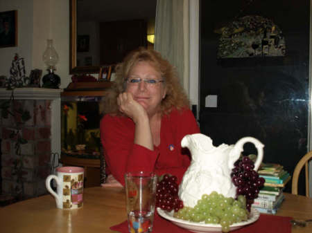 Gloria Thompson Photo 4