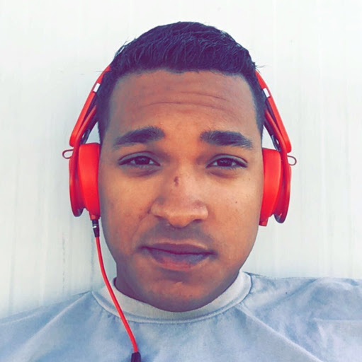 Javier Cruz Photo 39