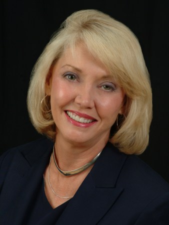 Anna Terry Photo 14