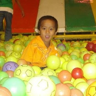 Albert Robles Photo 37