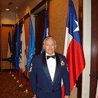 Manuel Vela Photo 25