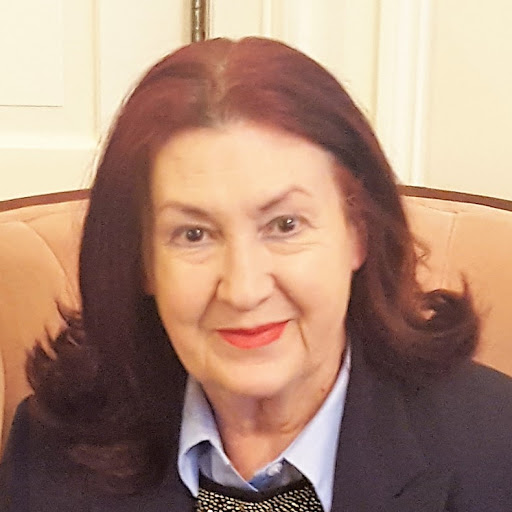 Frances Alvarez Photo 29