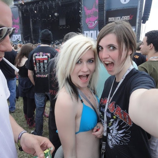 Becky Summers Photo 6