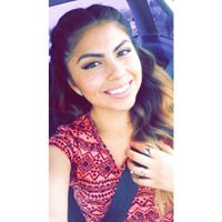 Julie Cortes Photo 17