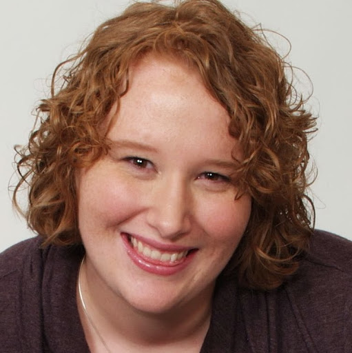 Amber Schultz Photo 18