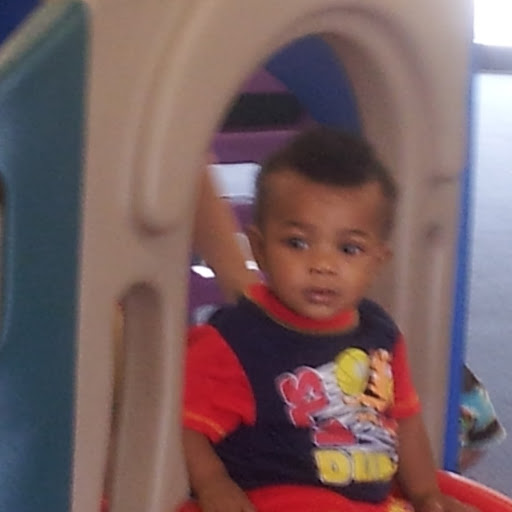 Leonard Fields Photo 8