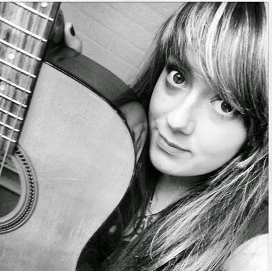 Jessica Gibson Photo 27
