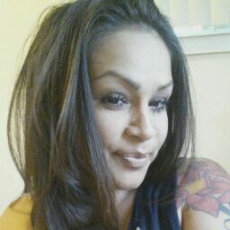 Julie Herrera Photo 21