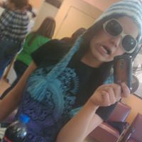 Katelyn Swanson Photo 4