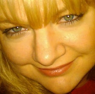 April Griffin Photo 20