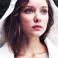 April Drake Photo 19
