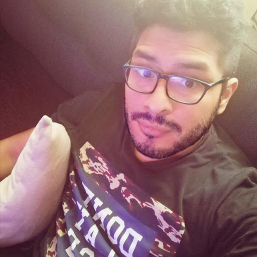 Leo Guzman Photo 32