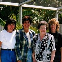 Elaine Tuttle Photo 21