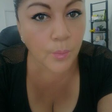 Martha Vazquez Photo 24