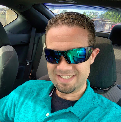 Roy Gonzalez Photo 41