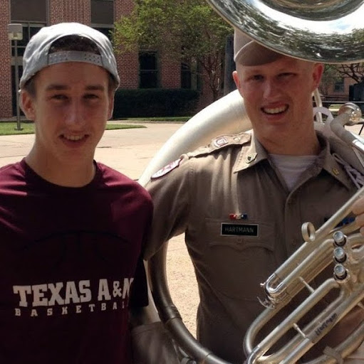 Charlie Hartmann Photo 15