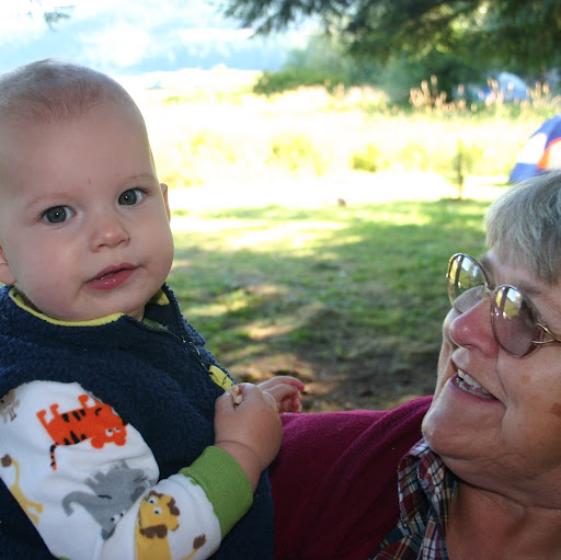 Phyllis Mills Photo 2