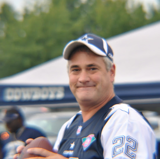 Daniel Houser Photo 27