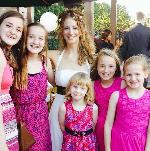 Caroline Marshall Photo 15