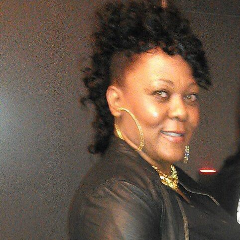 Theresa Harrell Photo 7