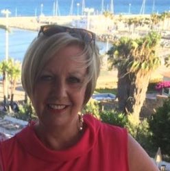 Lorna Robinson Photo 12