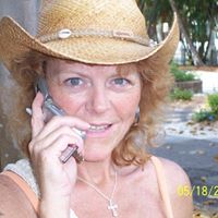 Kelly Martindale Photo 20