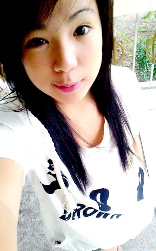 Claudine Lopez Photo 25