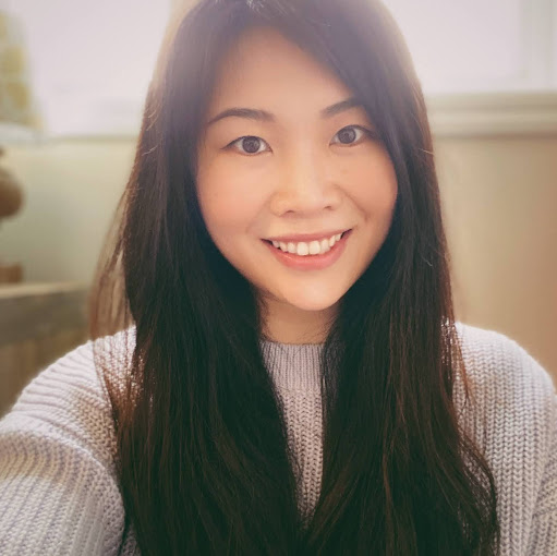 Caroline Wang Photo 30