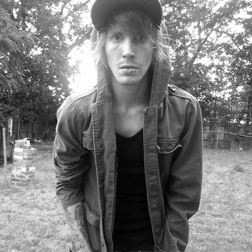 Patrick Robertson Photo 15