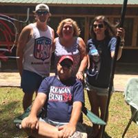 Julie Lively Photo 37