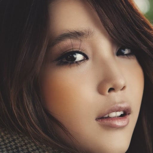 Minjung Kim Photo 17