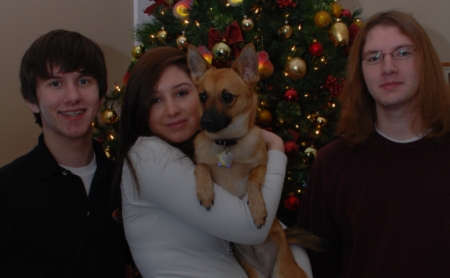 Anne Golden Photo 19