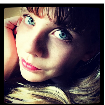 Christine Burris Photo 36