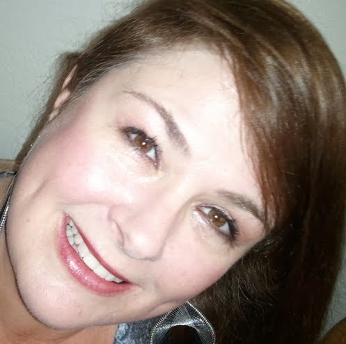 Renee Matthews Photo 39