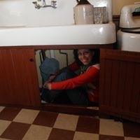 Linda Rhodes Photo 27