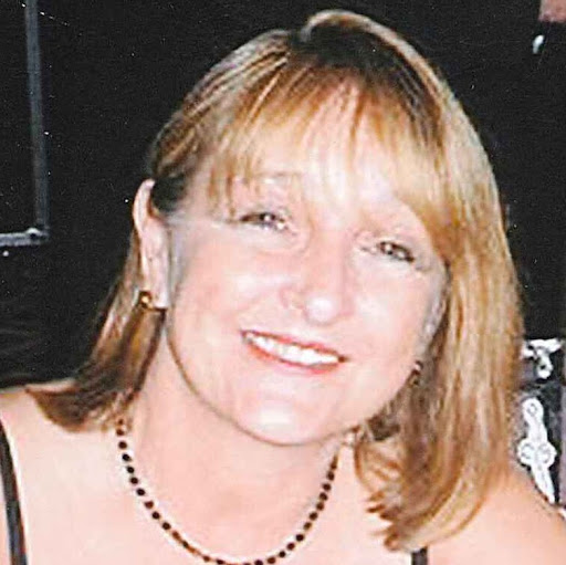 Suzanne Russell Photo 11