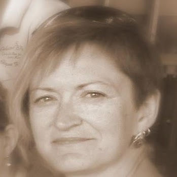 Andrea Straub Photo 3