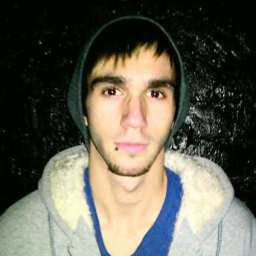 Jamie Brewer Photo 16