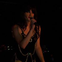 Rae Summers Photo 11