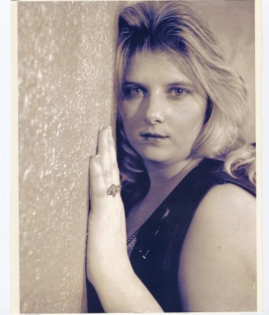 Melissa Roberts Photo 28
