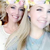 Stephanie Vaughan Photo 17