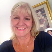 Lindsay Wright Photo 22