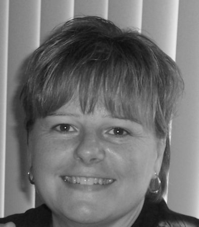 Stephanie Lynch Photo 33