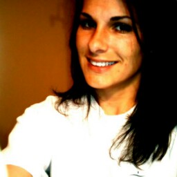 Angie Anderson Photo 11