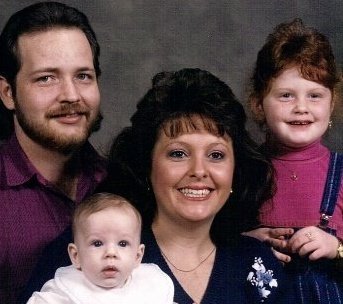 Lisa Henderson Photo 39